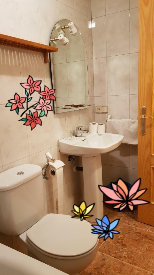 Hostal Plaza El Espinar Exteriér fotografie